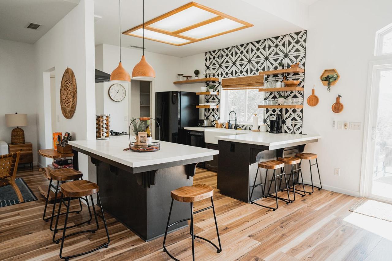 Glamour Mountain Getaway By Casa Oso With Views And Spa Oakhurst Zewnętrze zdjęcie